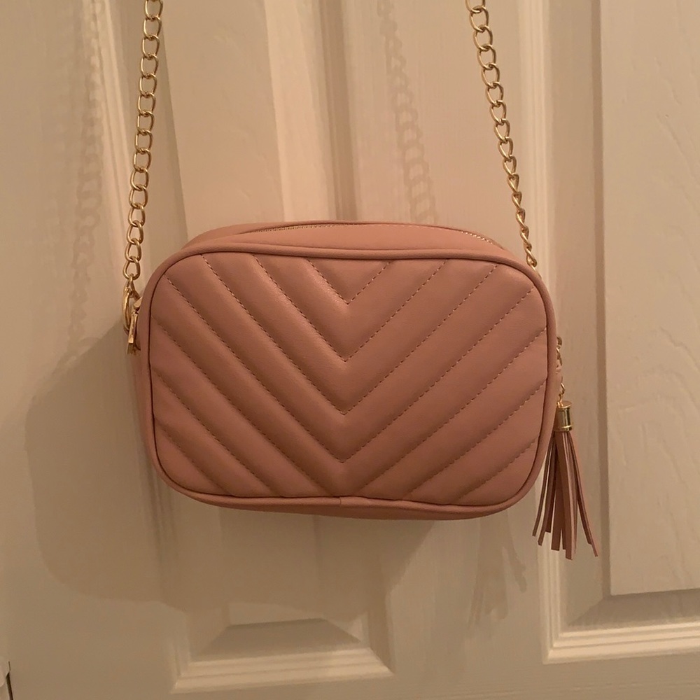 Super cute pink cross body